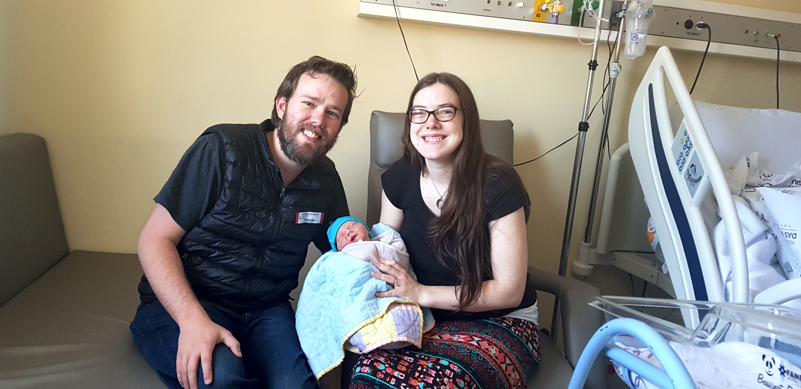 Bebê de casal americano nasce no HNSG - Hospital Nossa Senhora da Graça